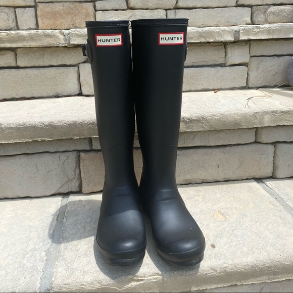 Hunter Shoes - Women's Original Tall Rain Boots: Black Sz 7